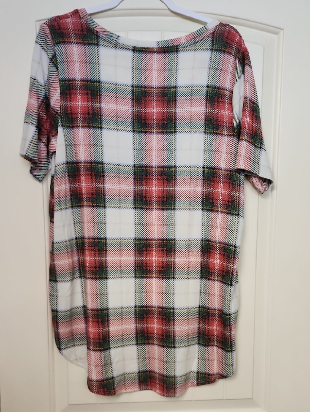 Women's White Plaid Short Sleeve Tunic Top with Red and Green Accents - Picture 3 of 3